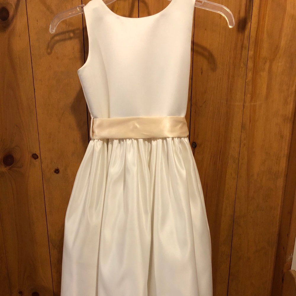 New flower girl dress